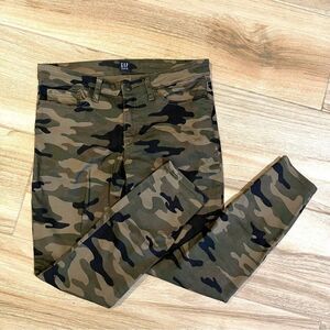 GAP Camo Print Legging Jeans Size 28
